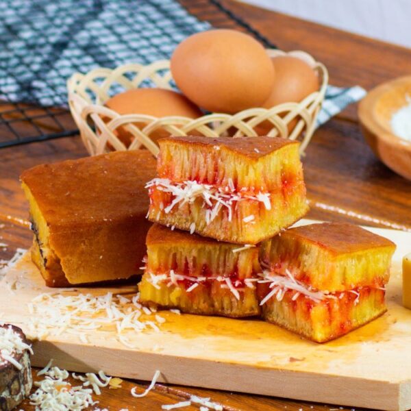 Martabak Keju Strawberry